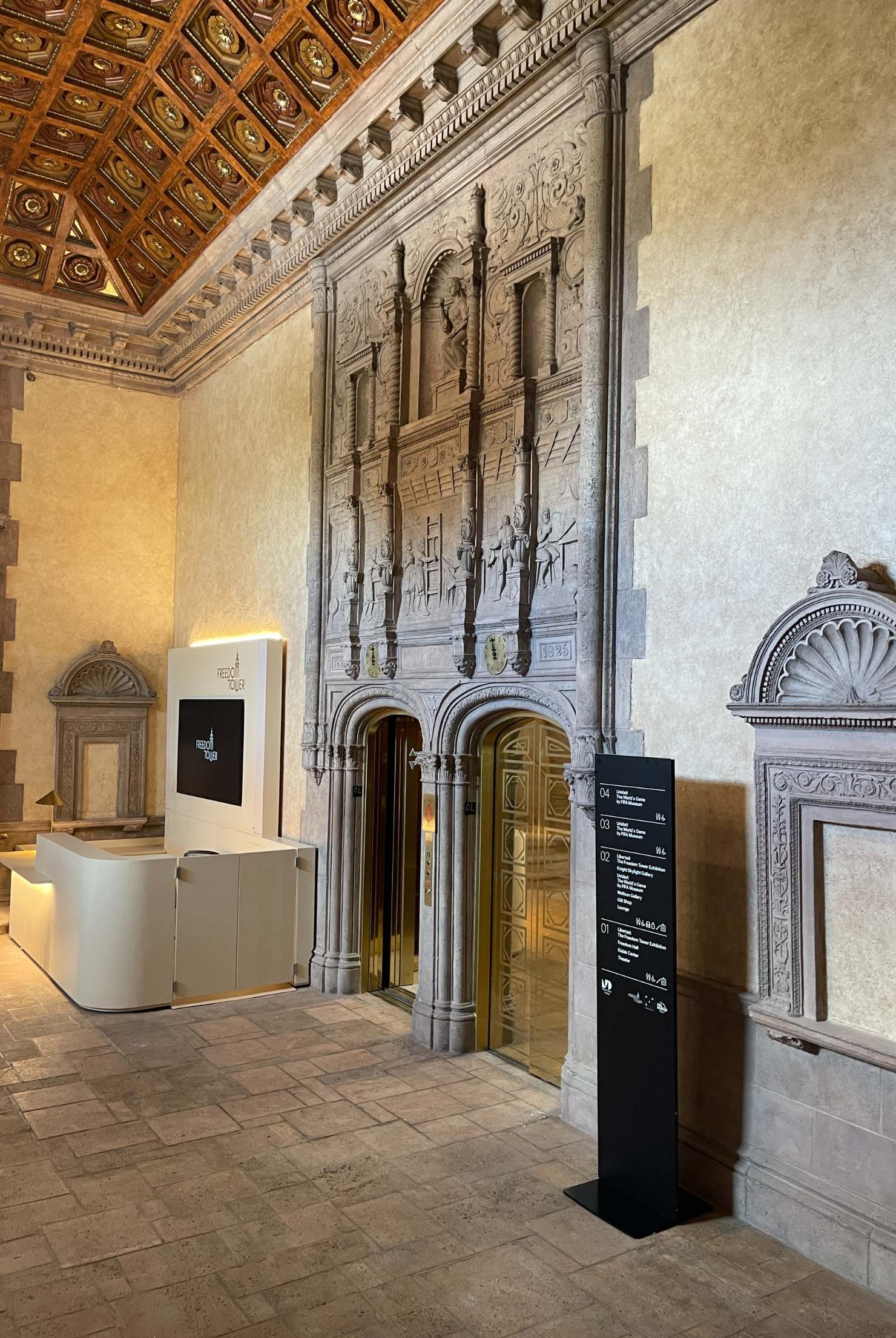 Modulex Tower Freedom Tower Reopens with Elegant Wayfinding | Modulex